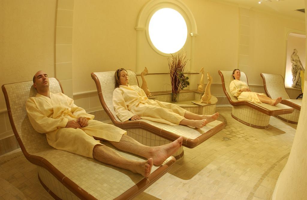 Fortina Spa Resort Sliema Exterior photo A Turkish bath
