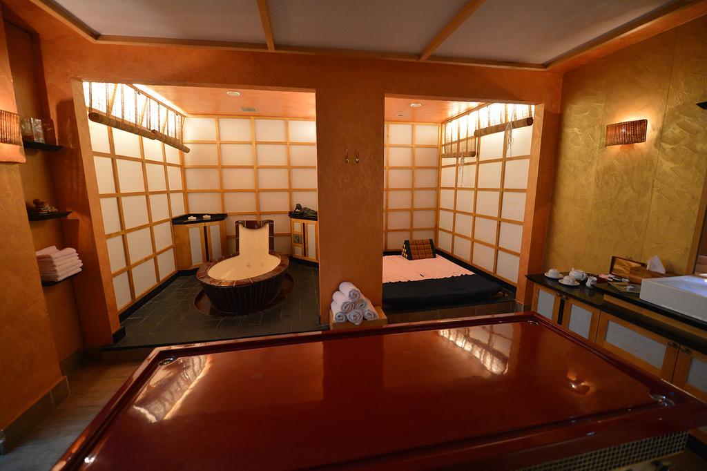 Fortina Spa Resort Sliema Exterior photo A private onsen