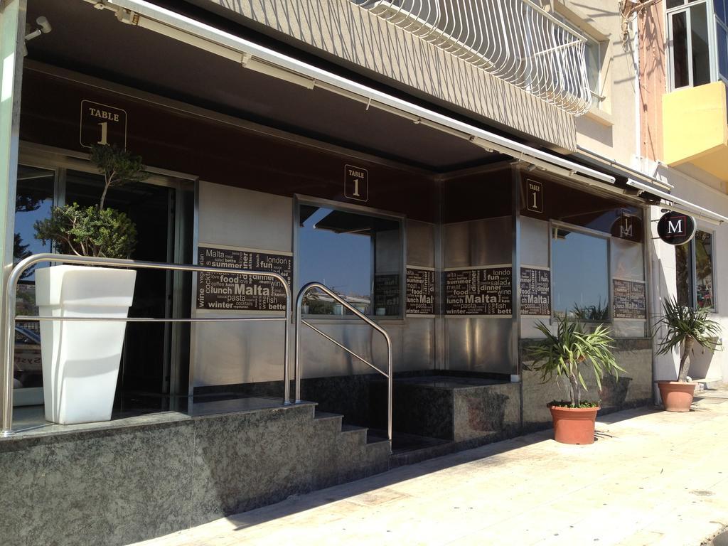 Fortina Spa Resort Sliema Exterior photo Restaurant in Spain