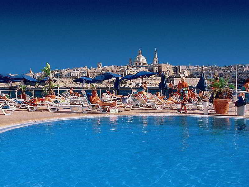 Fortina Spa Resort Sliema Exterior photo View of the pool at the Westin St. George